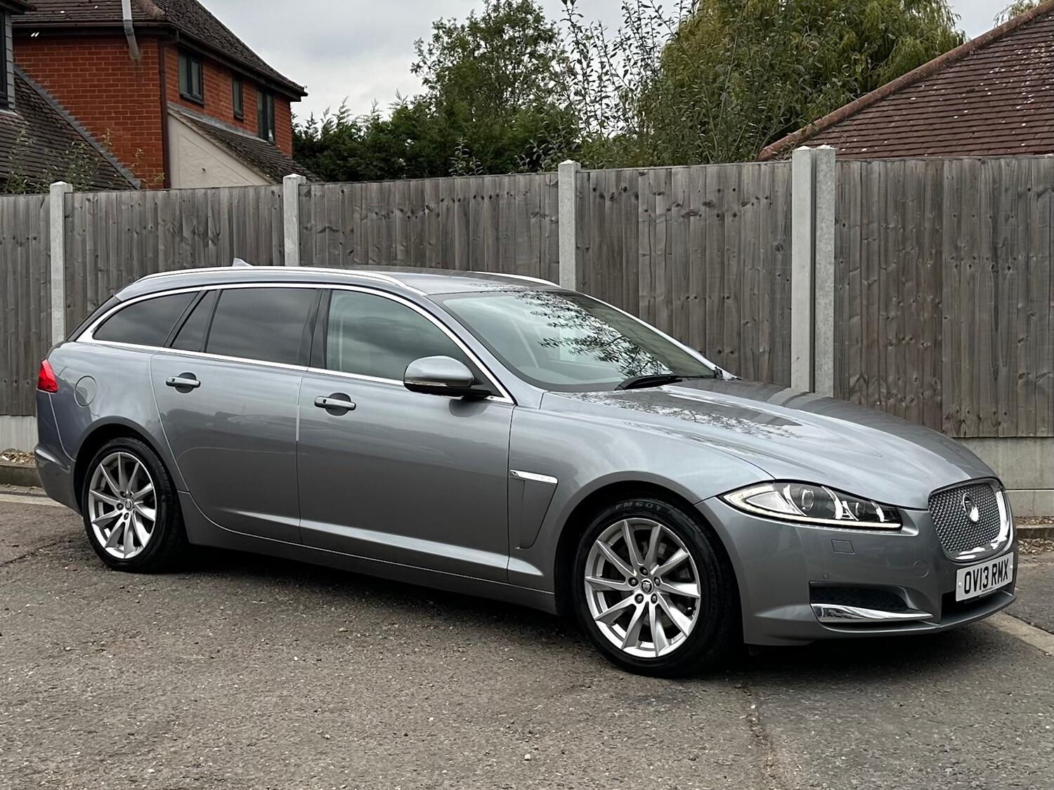 Used Jaguar XF 2013 for sale - 76793711: Photo 31