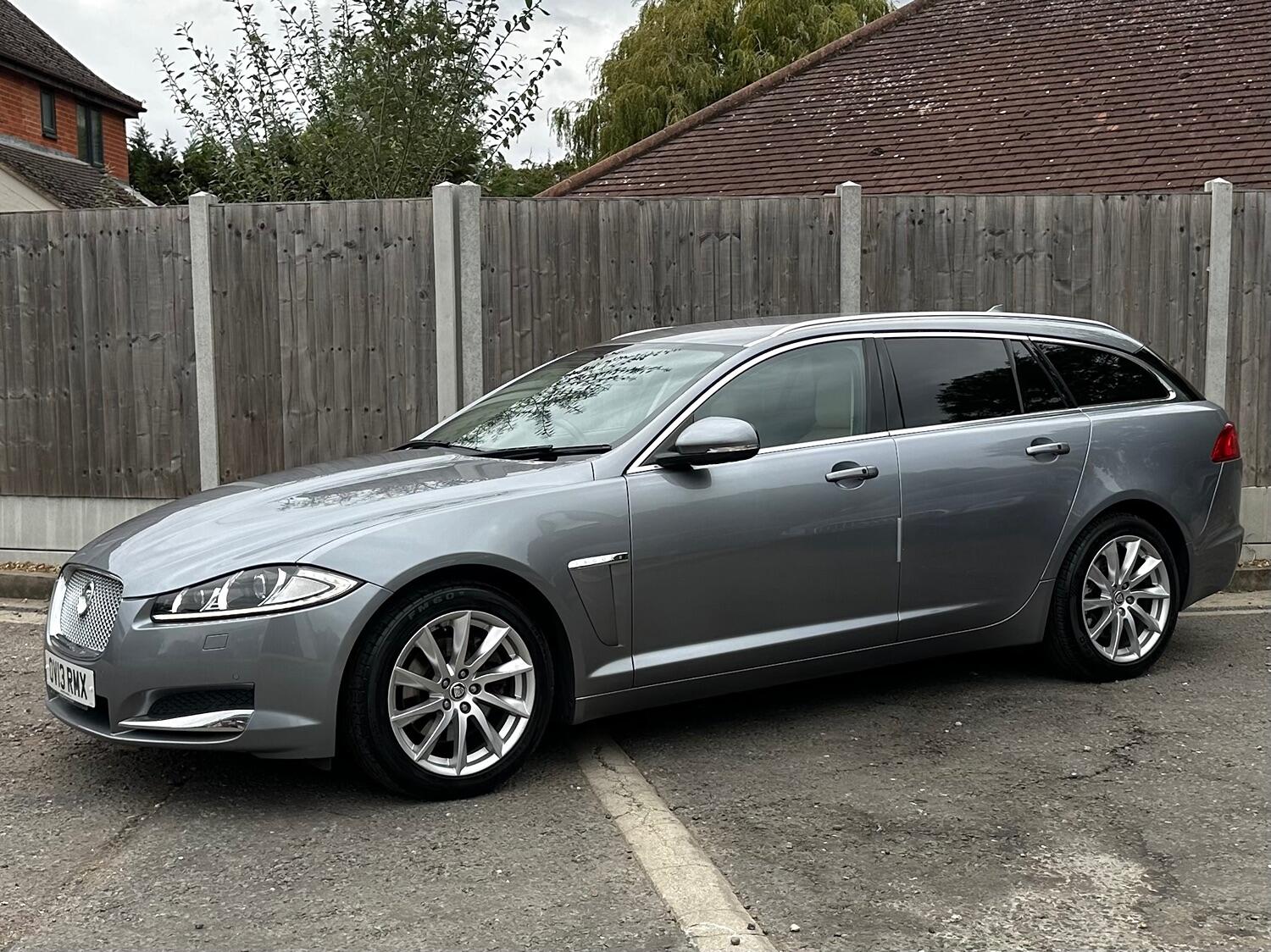 Used Jaguar XF 2013 for sale - 76793711: Photo 33