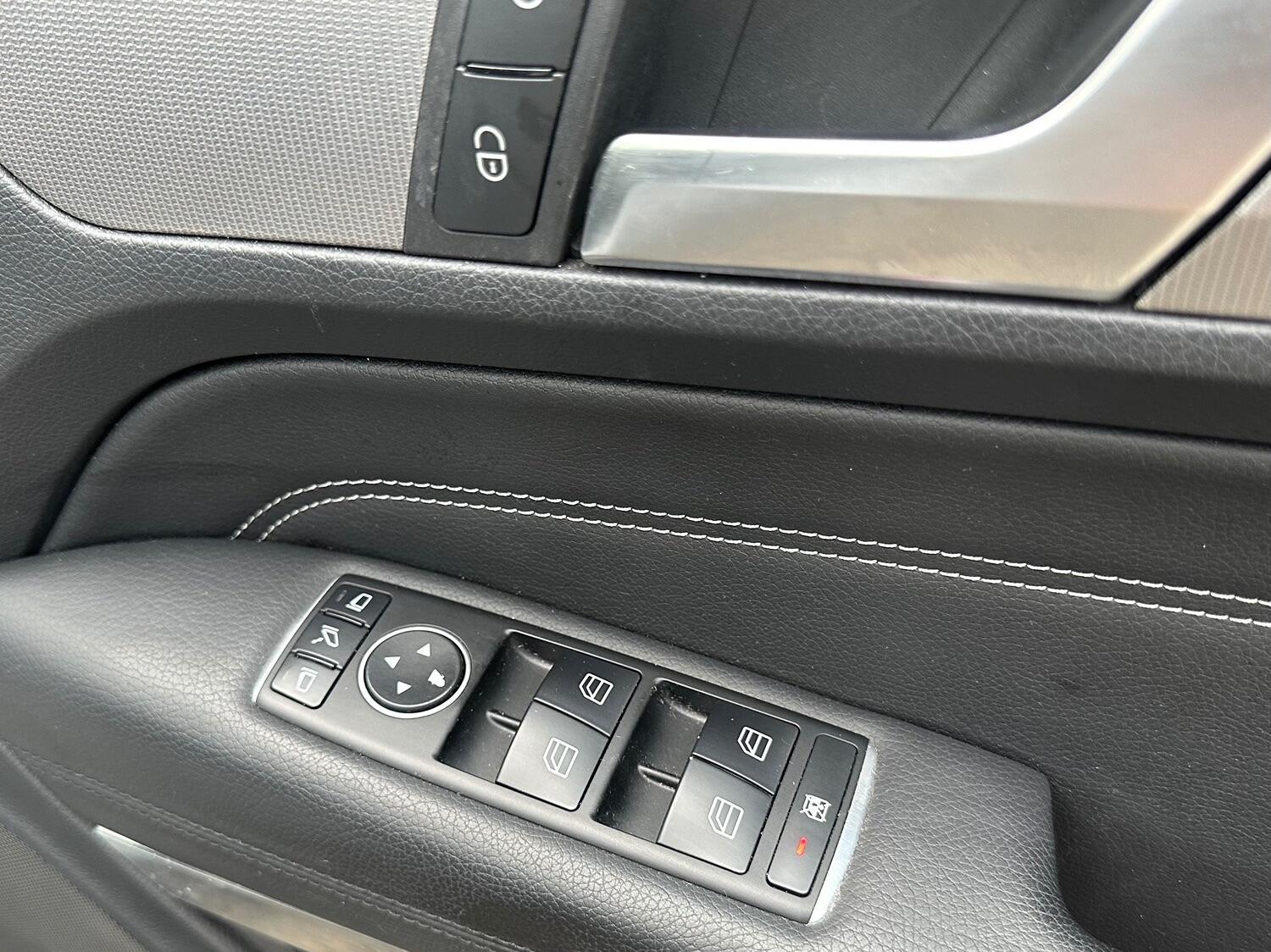 Used Mercedes-Benz E Class 2015 for sale - 76211823: Photo 30