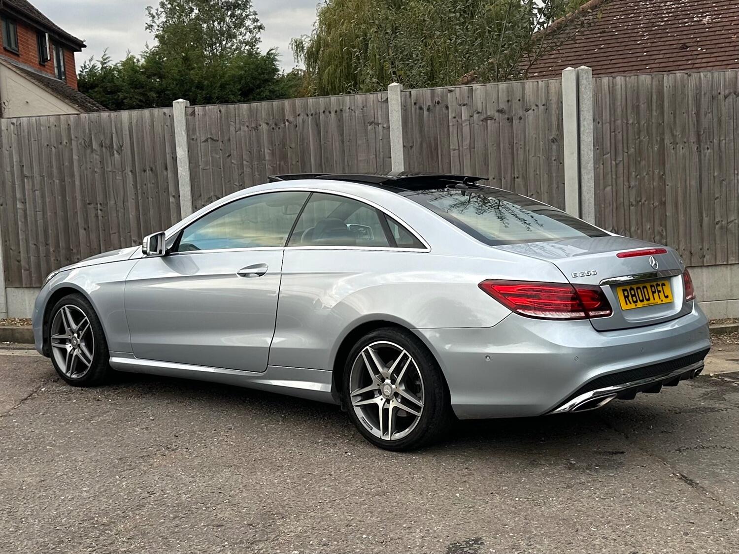 Used Mercedes-Benz E Class 2015 for sale - 76211823: Photo 5