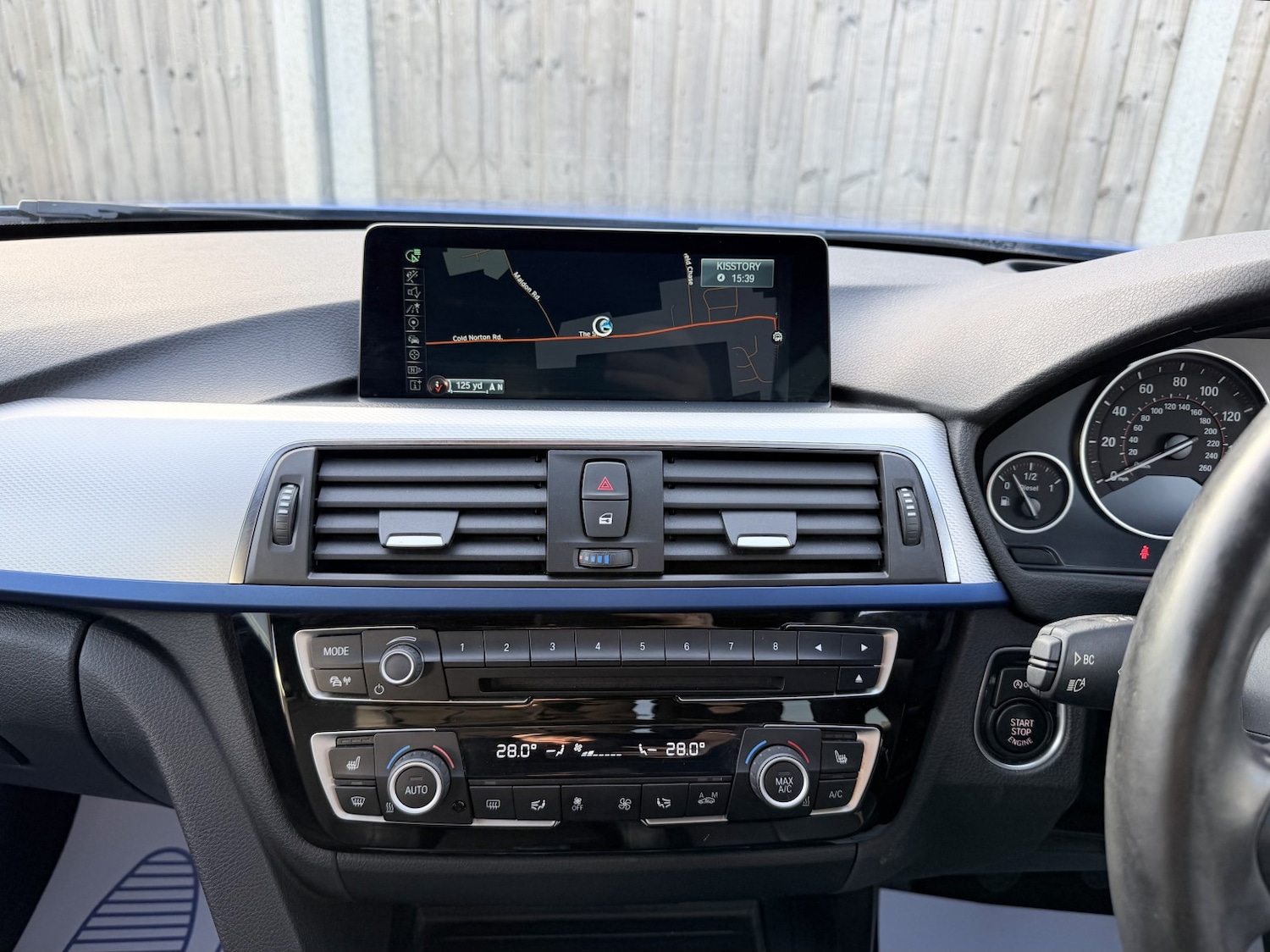 Used BMW 3 Series 2015 for sale - 77474868: Photo 23