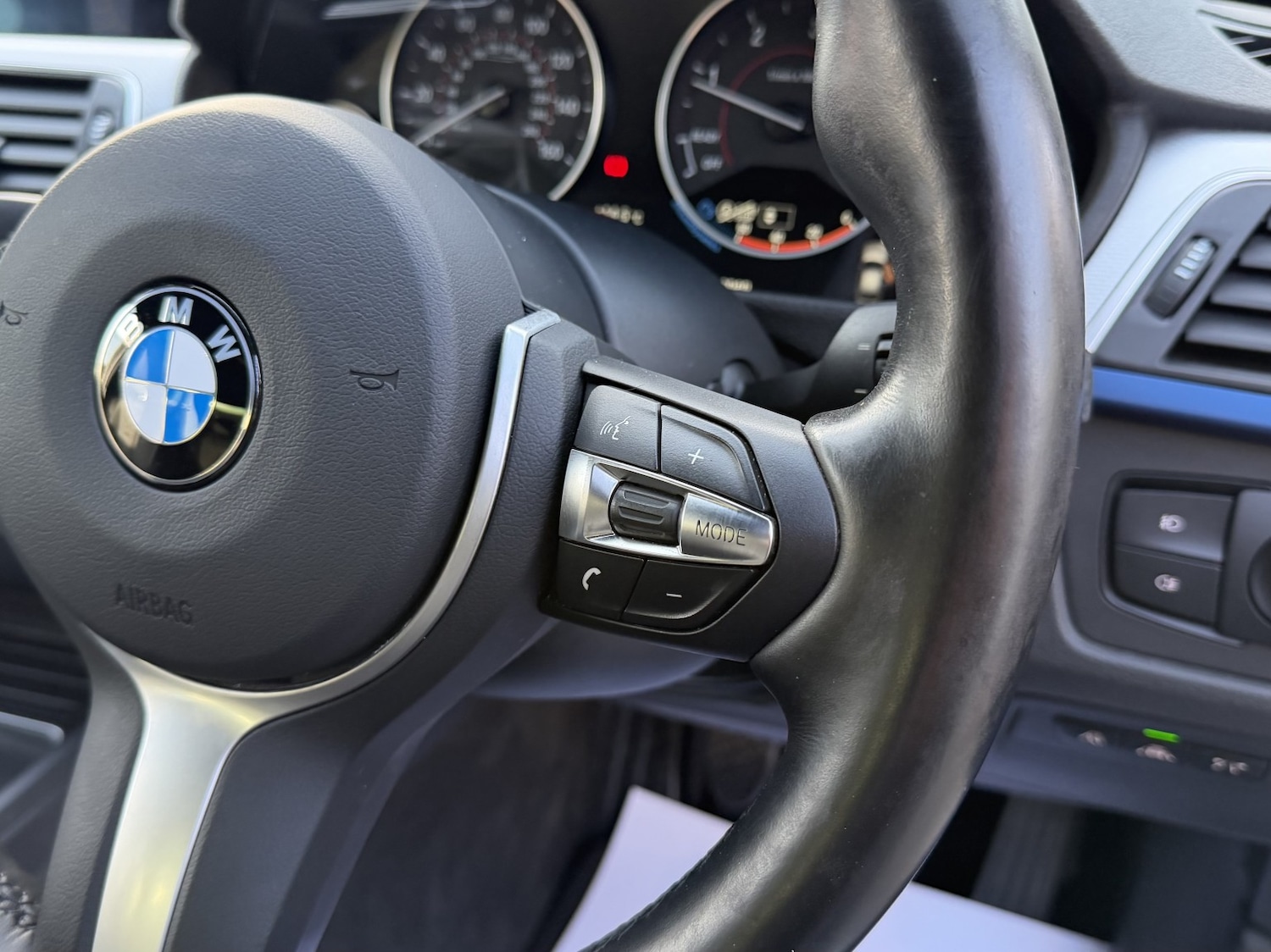 Used BMW 3 Series 2015 for sale - 77474868: Photo 36