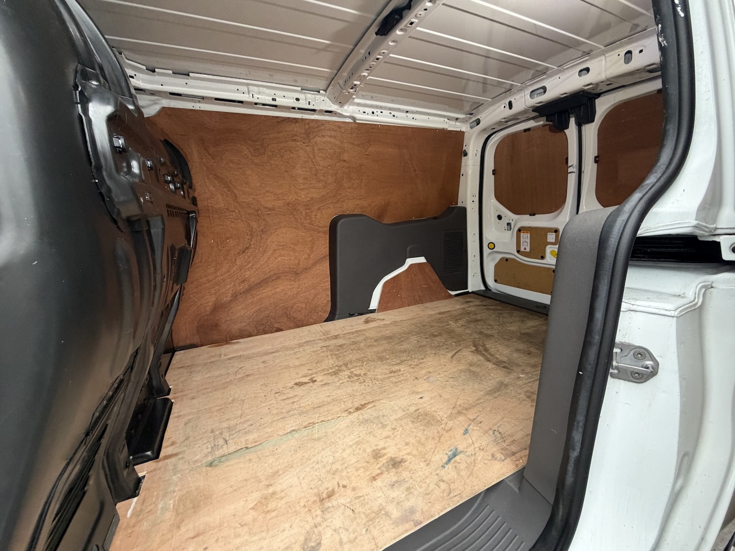 Used Ford Transit Connect 2020 for sale - 77609981: Photo 15