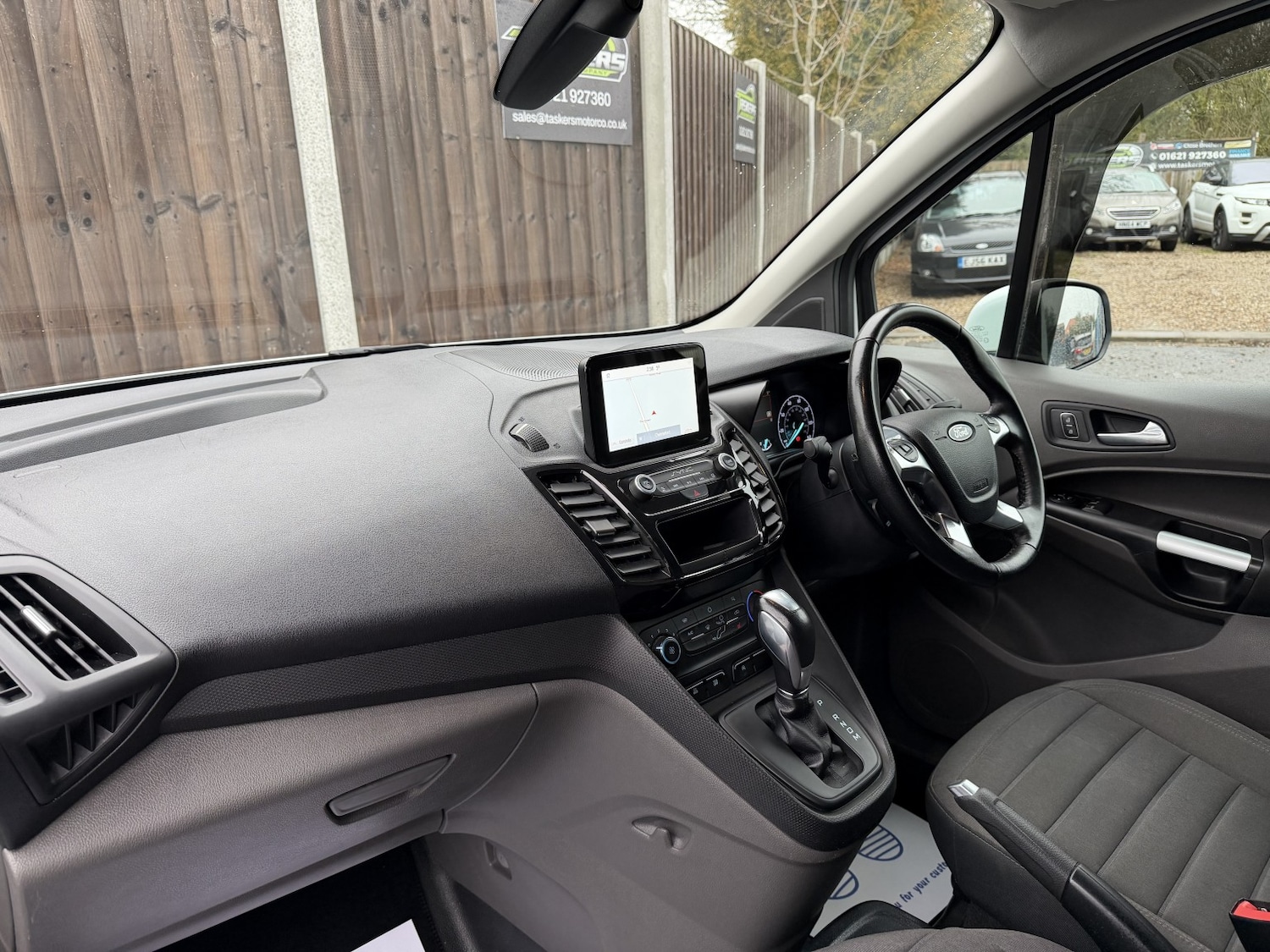 Used Ford Transit Connect 2020 for sale - 77609981: Photo 17