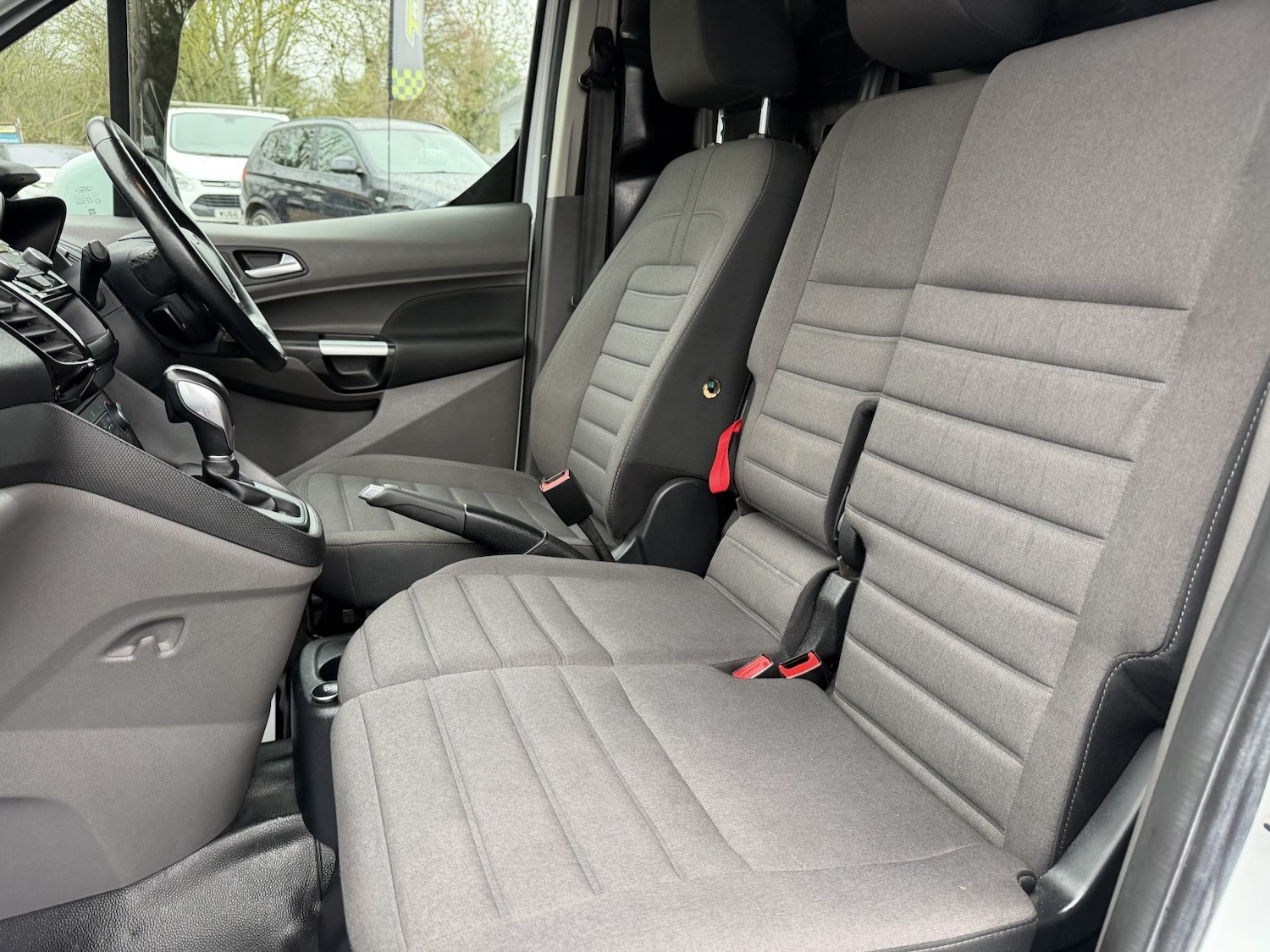 Used Ford Transit Connect 2020 for sale - 77609981: Photo 36