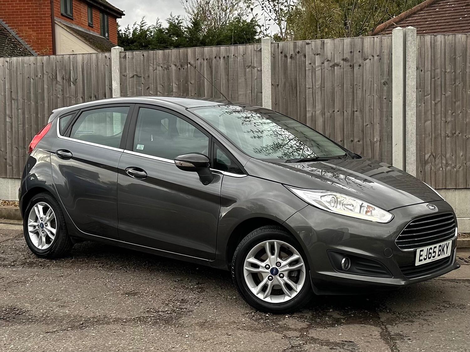 Used Ford Fiesta 2015 for sale - 76211947: Photo 1