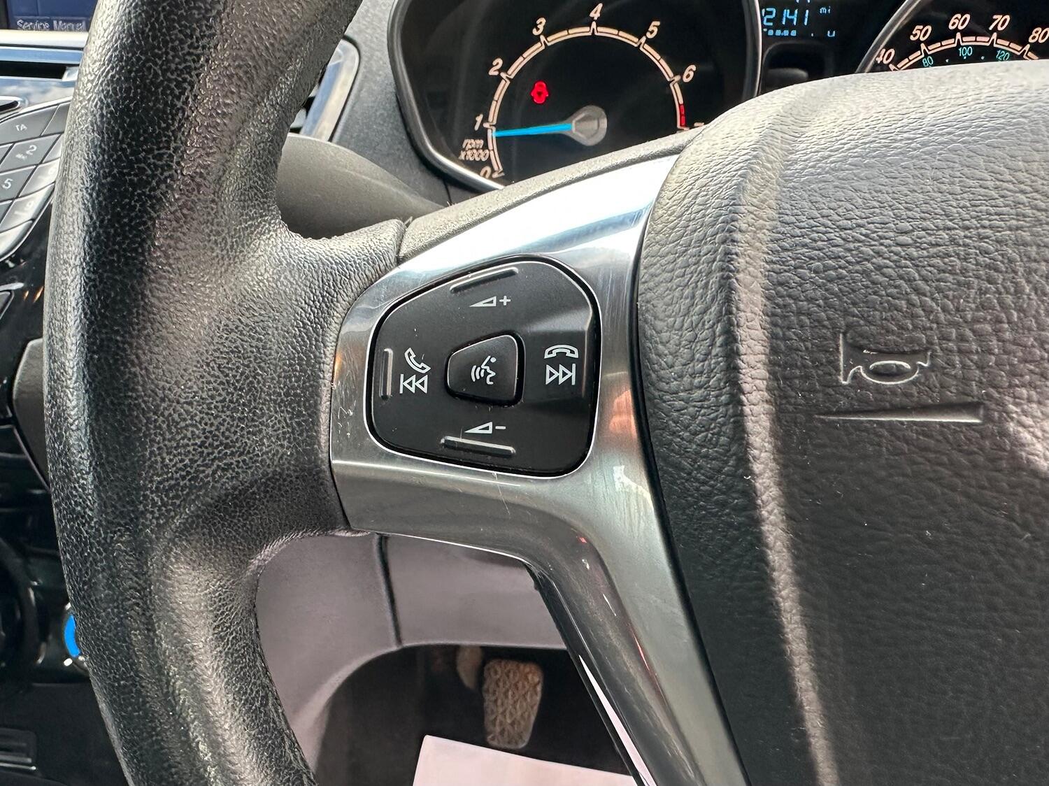 Used Ford Fiesta 2015 for sale - 76211947: Photo 23