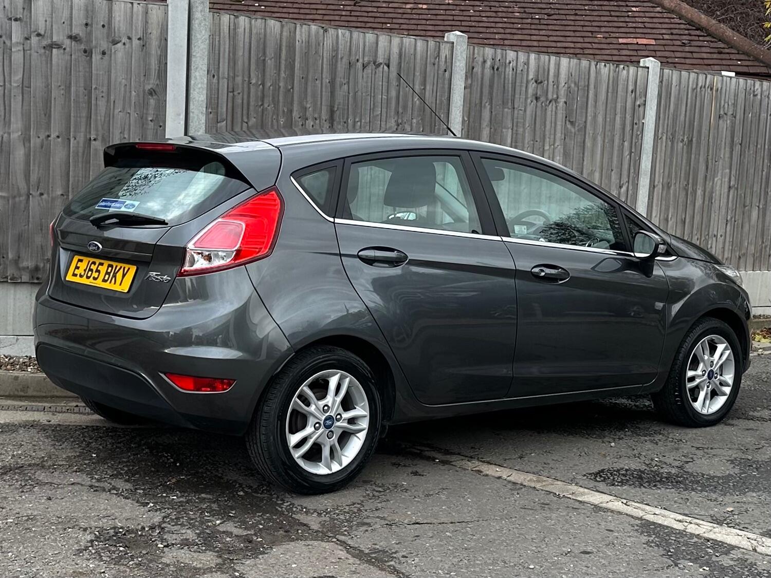 Used Ford Fiesta 2015 for sale - 76211947: Photo 8