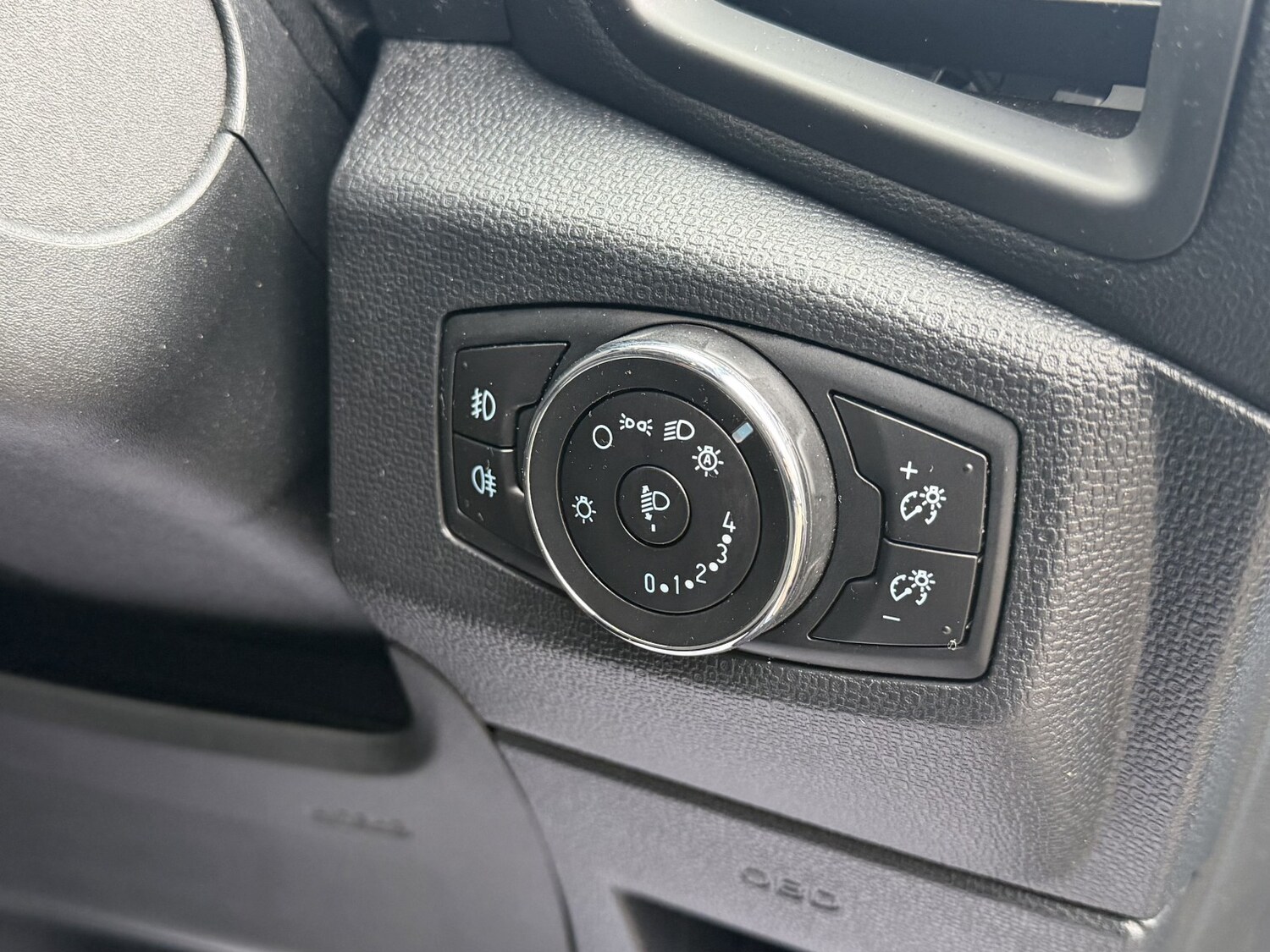 Used Ford Ecosport 2019 for sale - 77687622: Photo 28