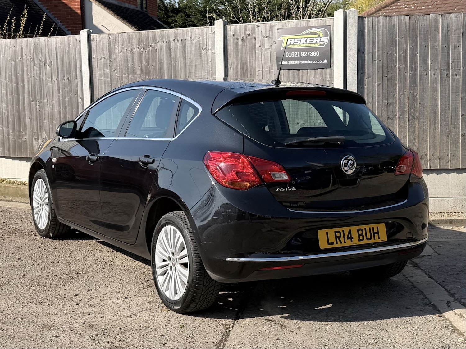 Used Vauxhall Astra 2014 for sale - 77977024: Photo 5