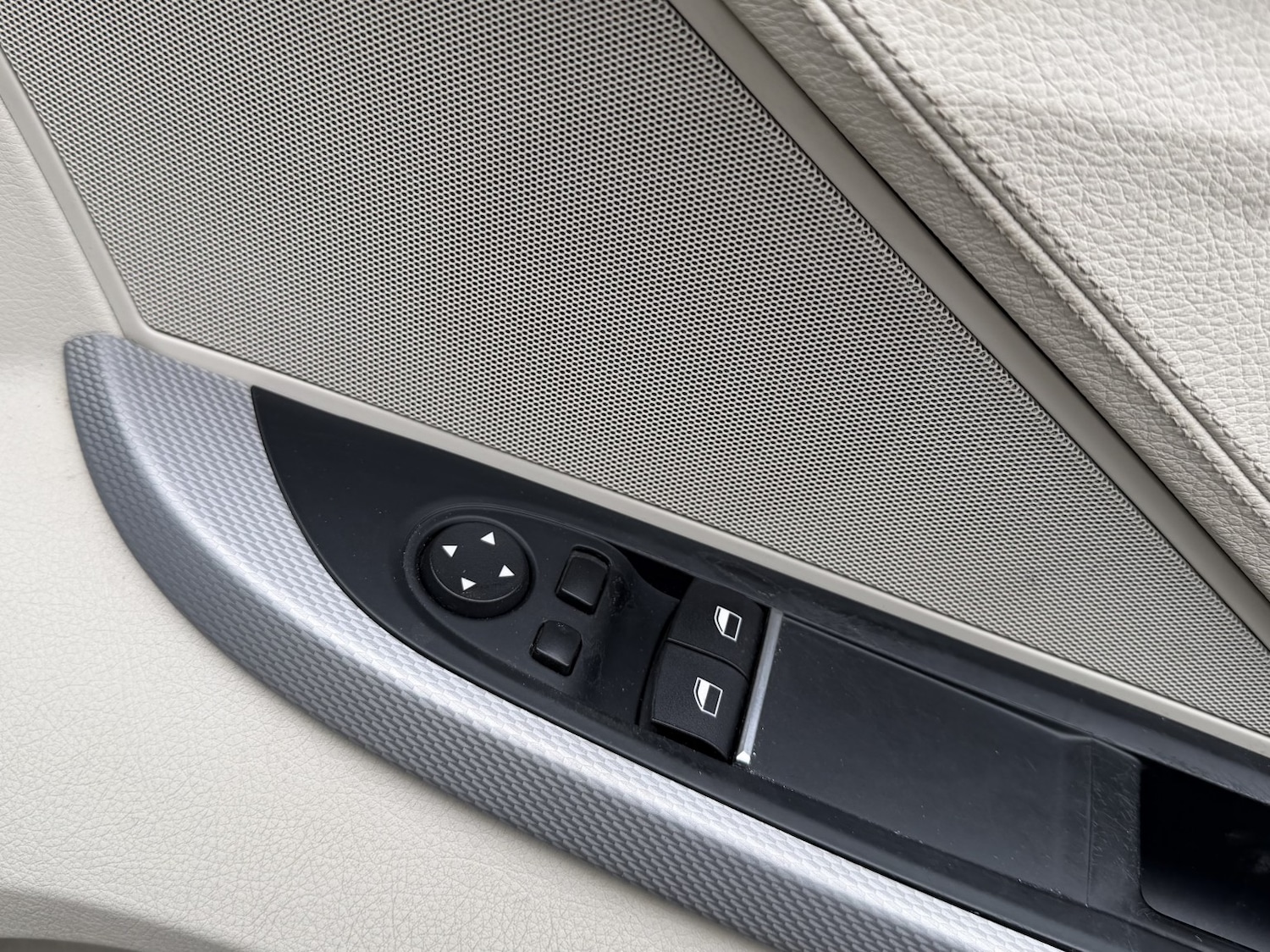 Used BMW 6 Series 2013 for sale - 77603385: Photo 30