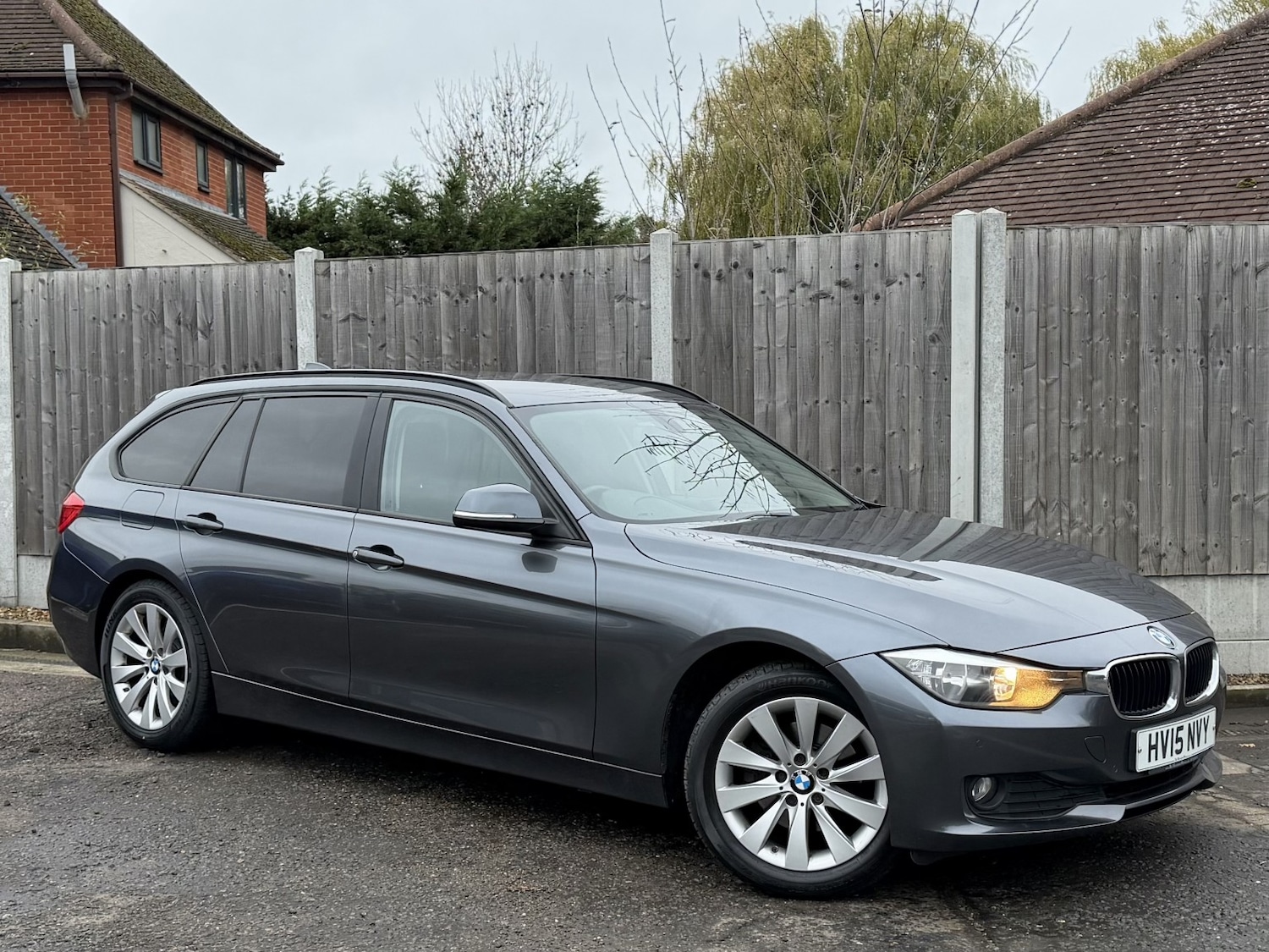 Used BMW 3 Series 2015 for sale - 76799137: Photo 1