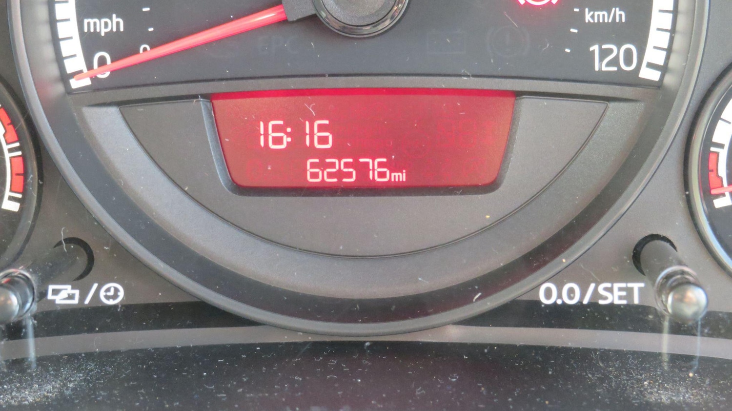 Used Volkswagen up! for sale - 78135934: Photo 14