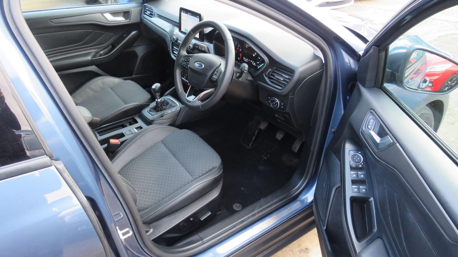 Used Ford Focus 2019 for sale - 77304945: Photo 11