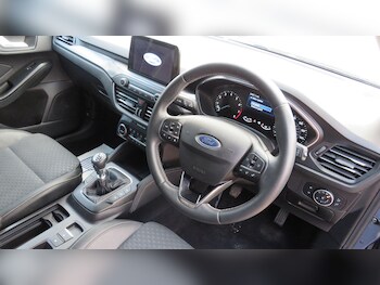 Used Ford Focus 2019 for sale - 77304945: Photo