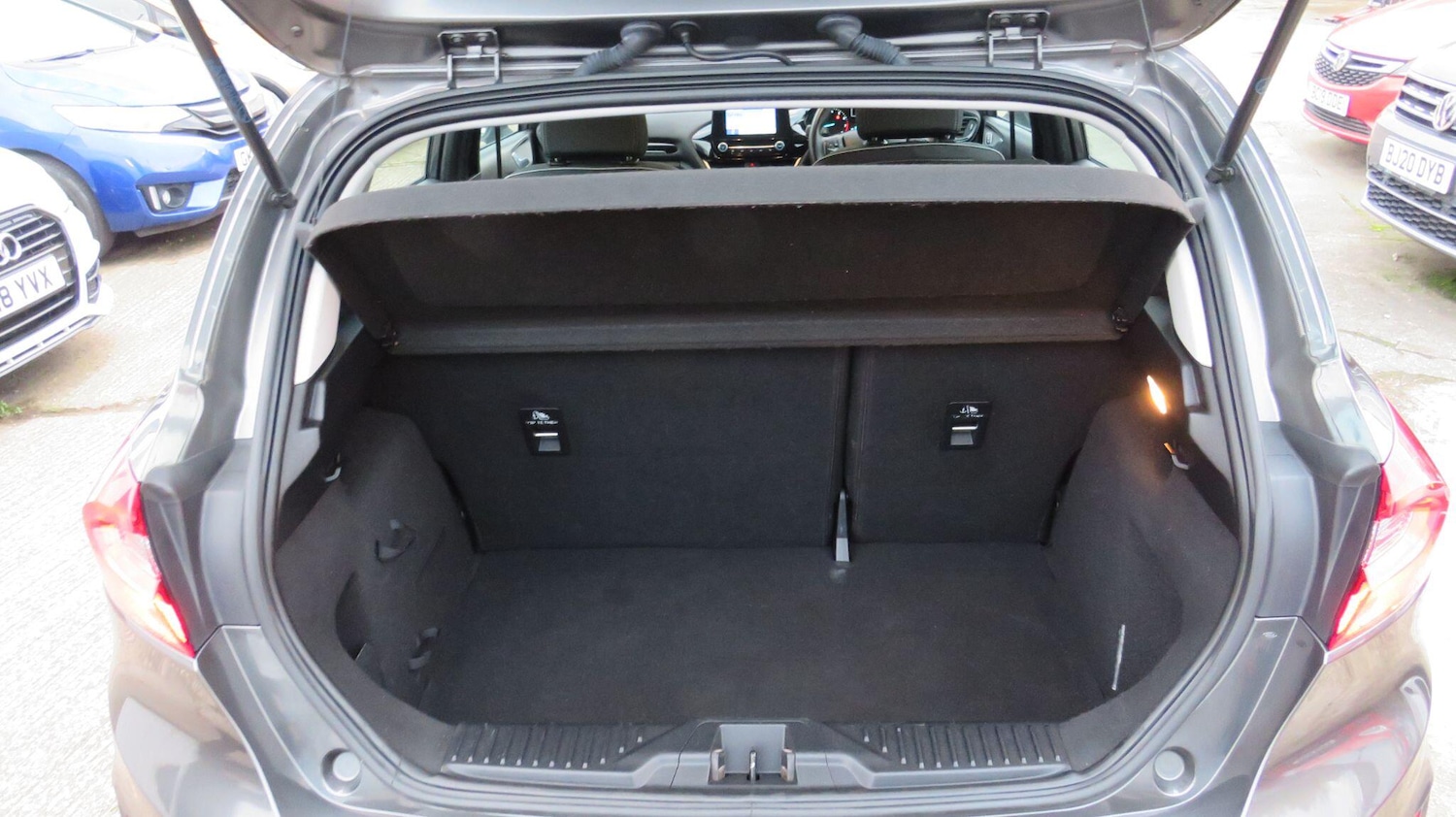 Used Ford Fiesta 2018 for sale - 76512419: Photo 8