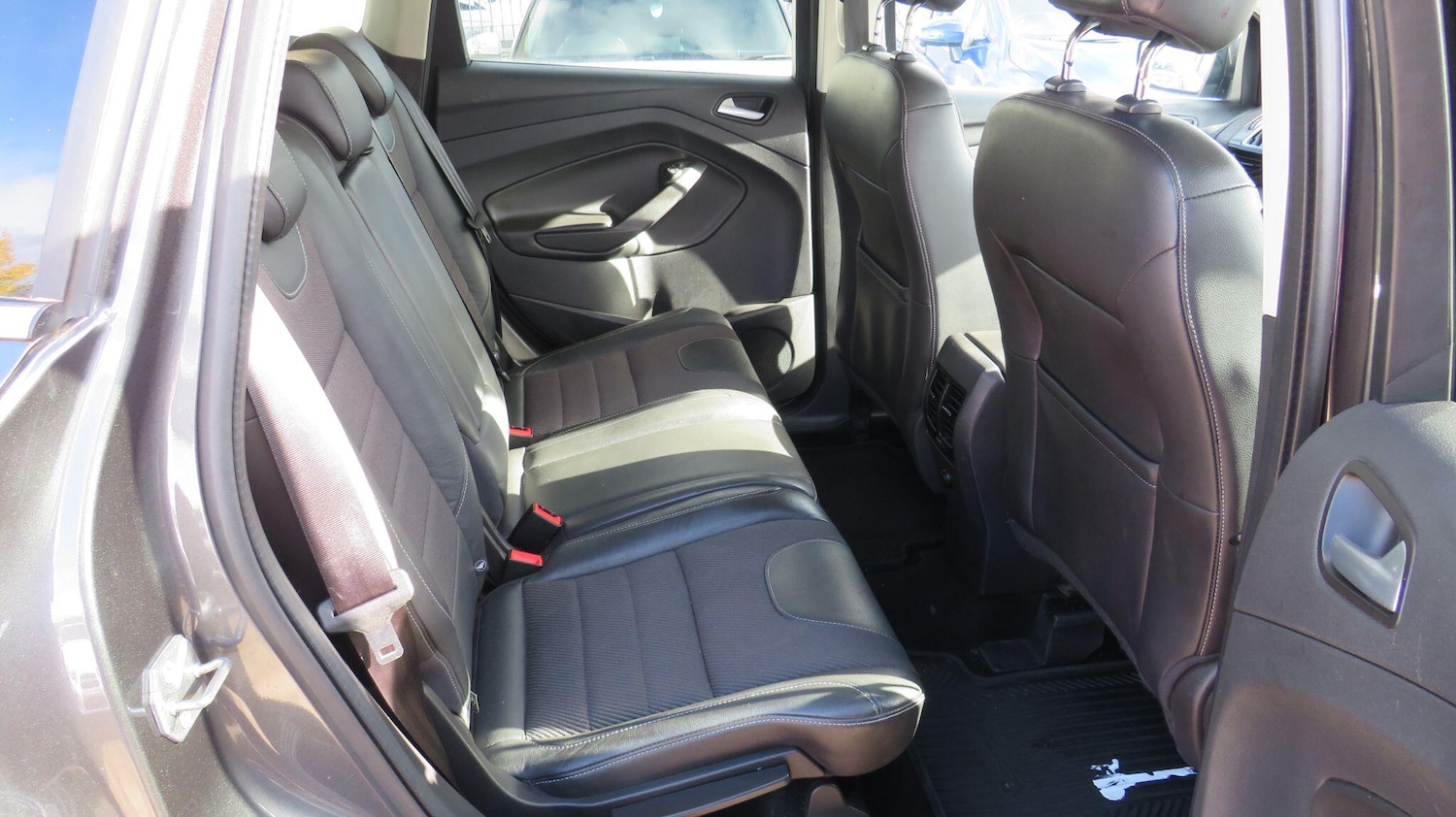 Used Ford Kuga 2015 for sale - 76371360: Photo 14