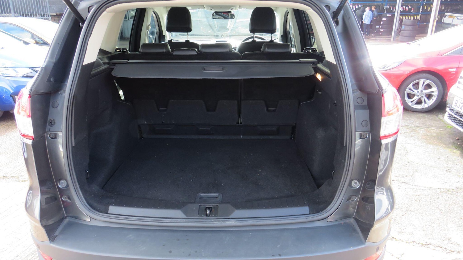 Used Ford Kuga 2015 for sale - 76371360: Photo 8