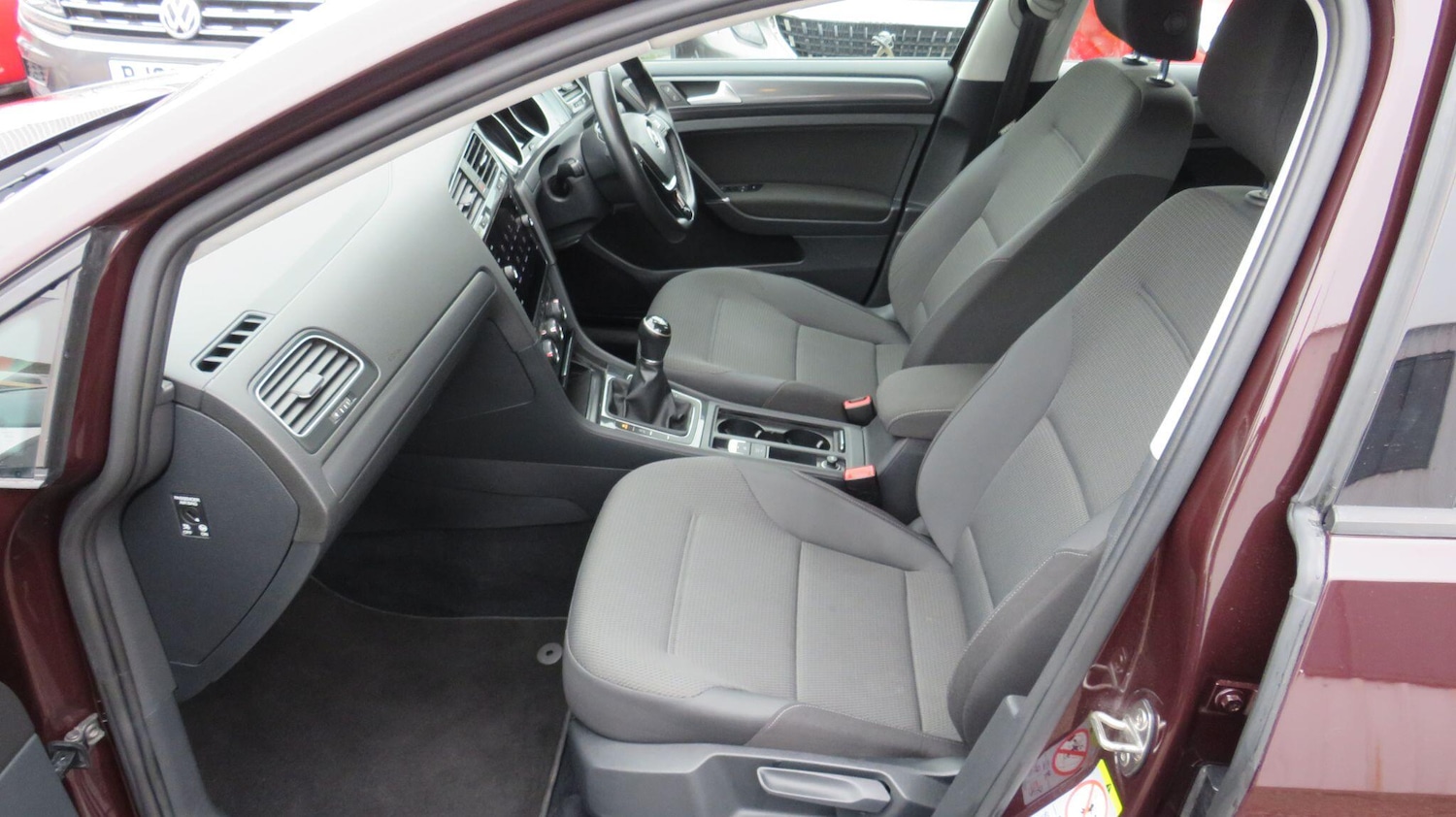 Used Volkswagen Golf 2017 for sale - 77166431: Photo 16