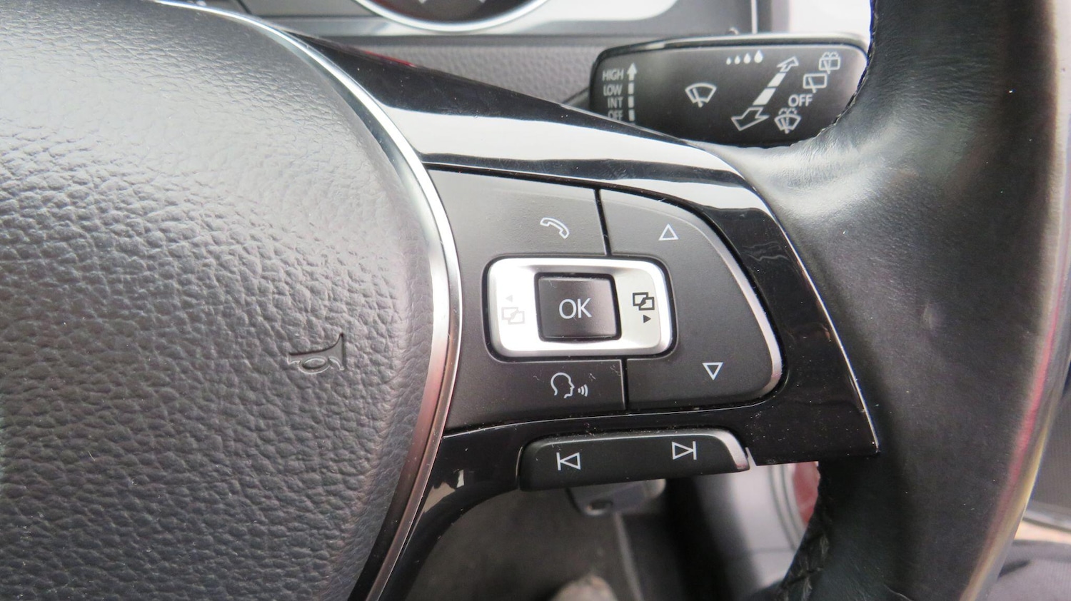 Used Volkswagen Golf 2017 for sale - 77166431: Photo 23