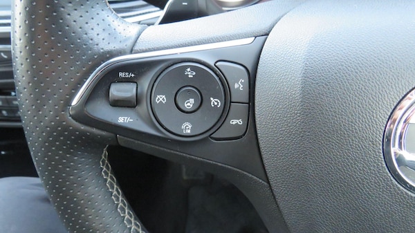 Used Vauxhall Insignia 2019 for sale - 74622353: Photo 24