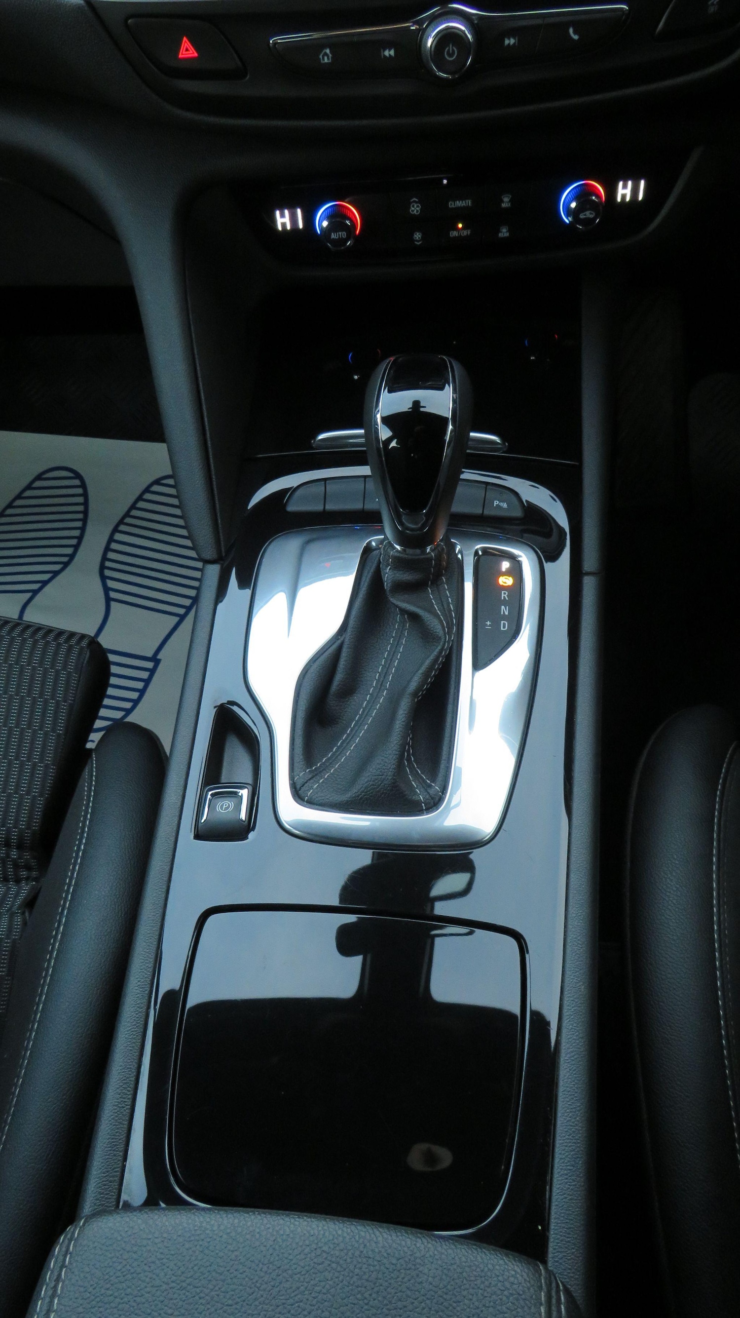 Vehicle 33