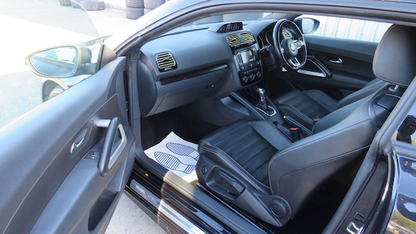 Used Volkswagen Scirocco for sale - 74280885: Photo 15