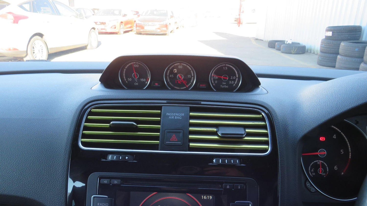 Vehicle 21