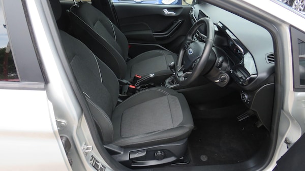 Used Ford Fiesta 2019 for sale - 75319347: Photo 12