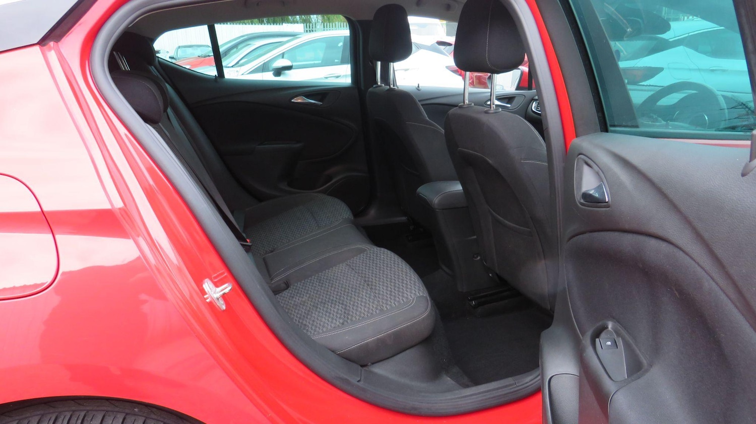 Used Vauxhall Astra for sale - 76997113: Photo 13