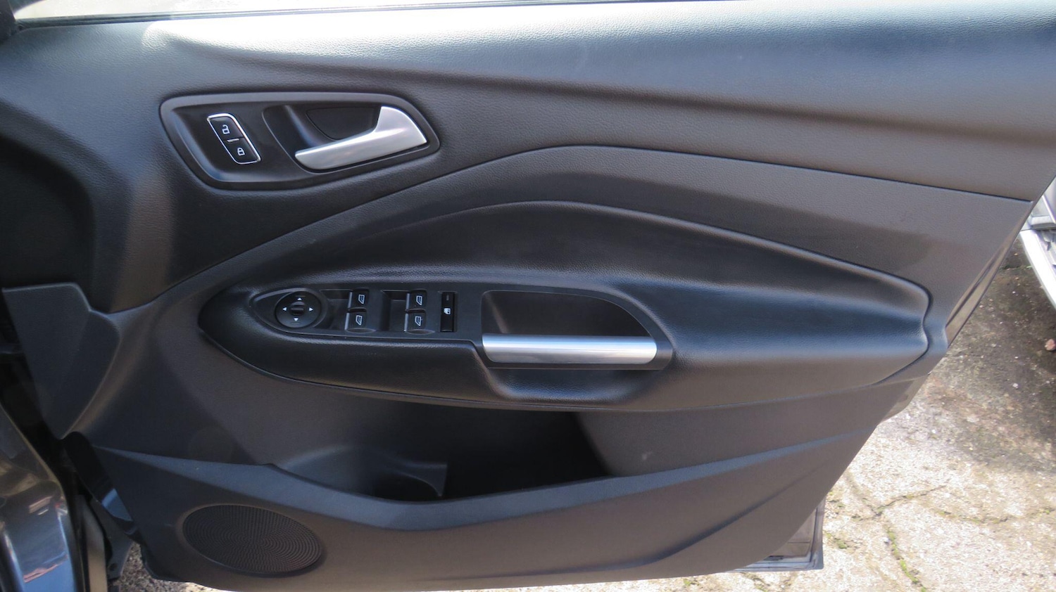 Used Ford Kuga 2015 for sale - 77440807: Photo 12