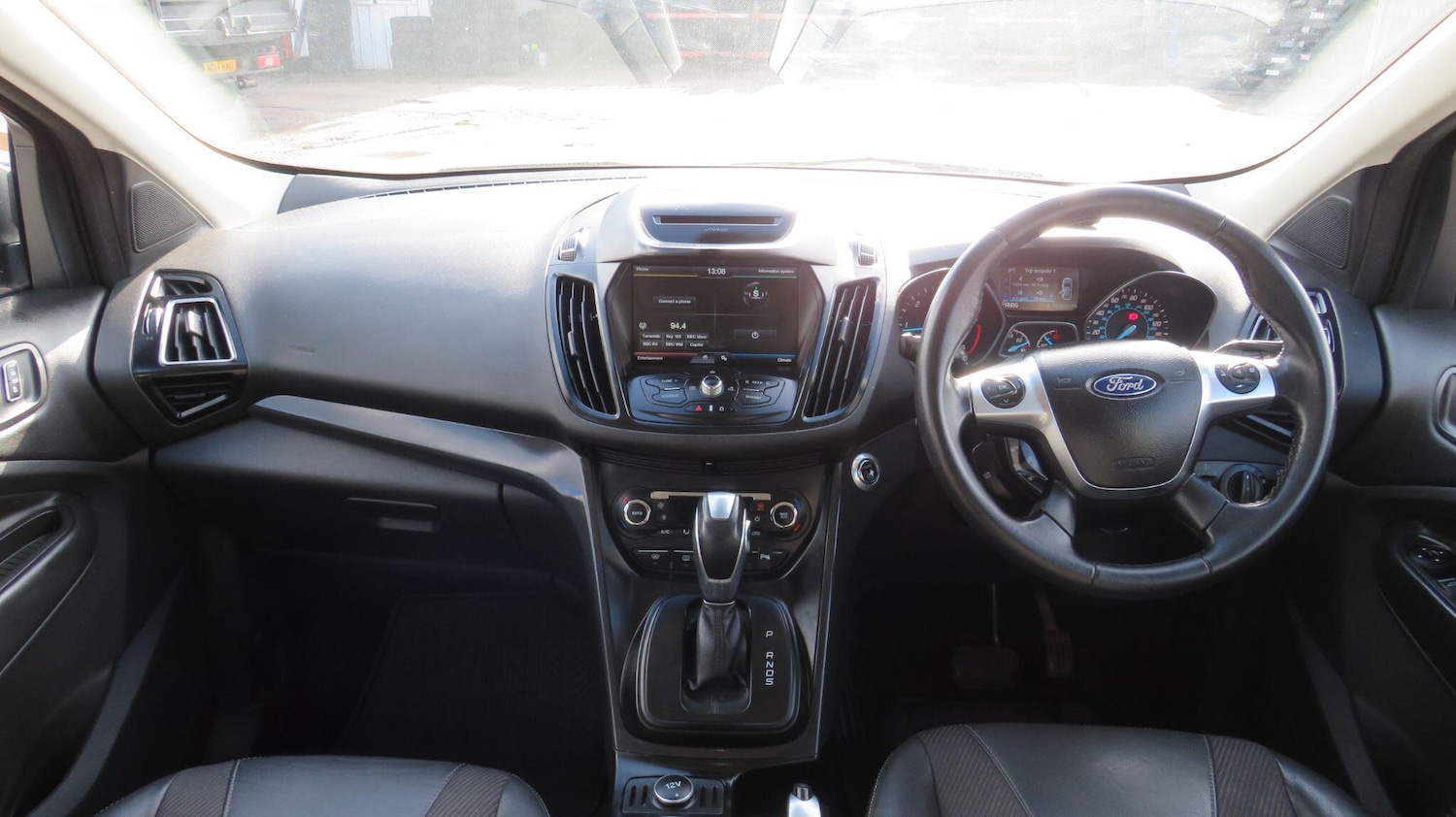 Used Ford Kuga 2015 for sale - 77440807: Photo 22