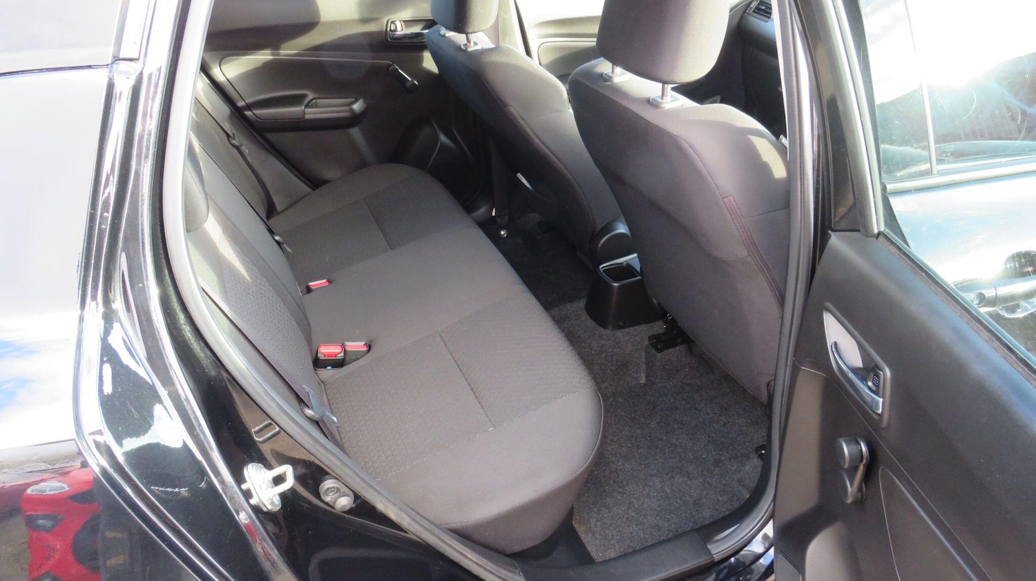 Used Suzuki Swift for sale - 77242413: Photo 13