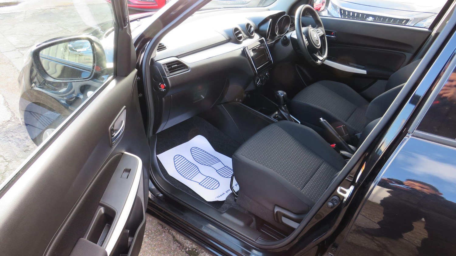 Used Suzuki Swift for sale - 77242413: Photo 15