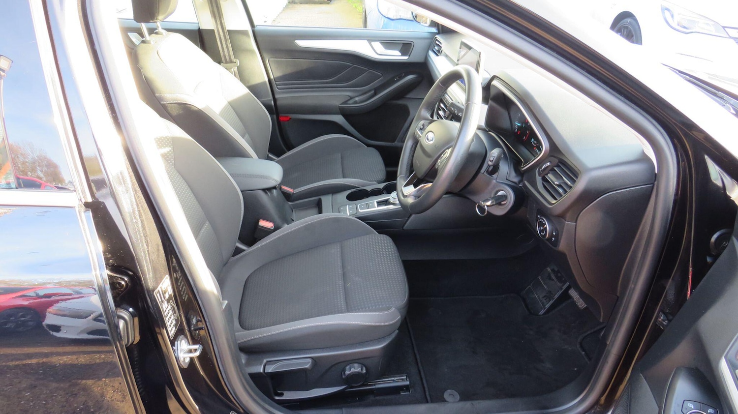 Used Ford Focus 2021 for sale - 77455239: Photo 11