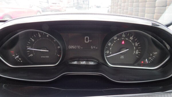 Used Peugeot 208 2018 for sale - 75166437: Photo 18