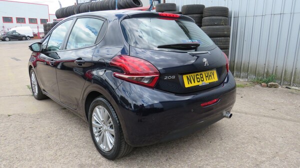 Used Peugeot 208 2018 for sale - 75166437: Photo 6