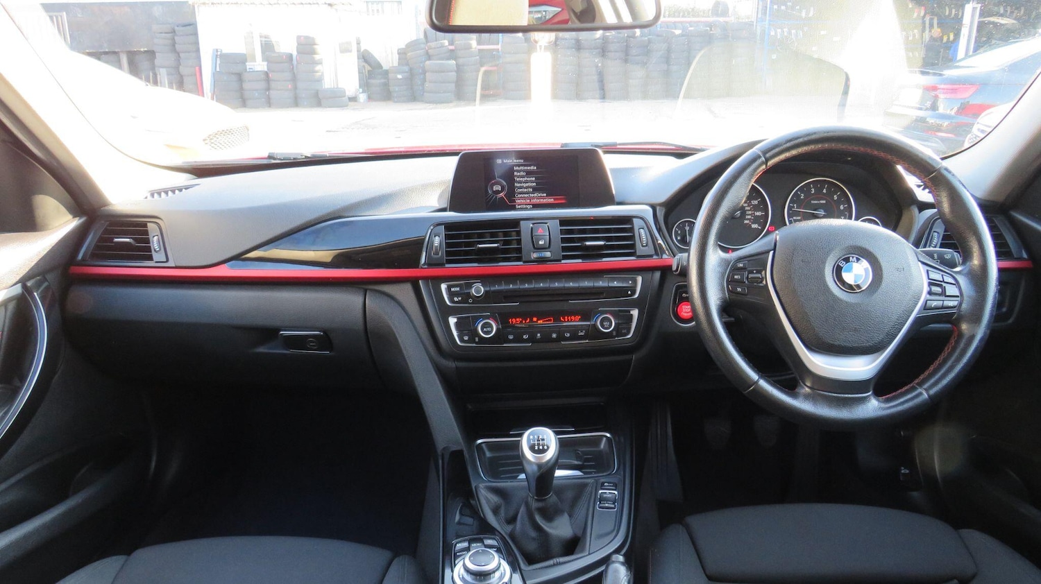 Used BMW 3 Series for sale - 77808079: Photo 2