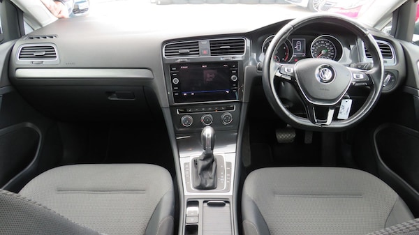 Used Volkswagen Golf 2018 for sale - 75319655: Photo 18