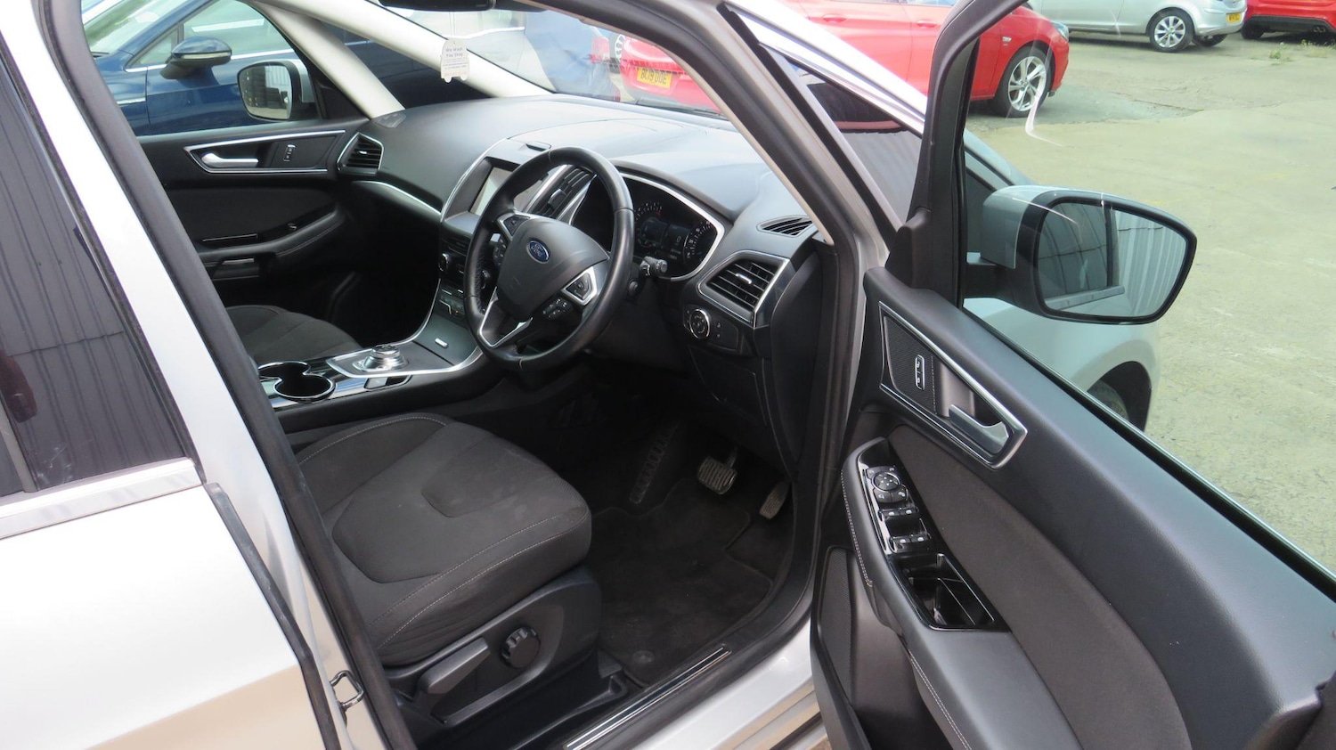 Used Ford S-Max 2019 for sale - 76936573: Photo 12