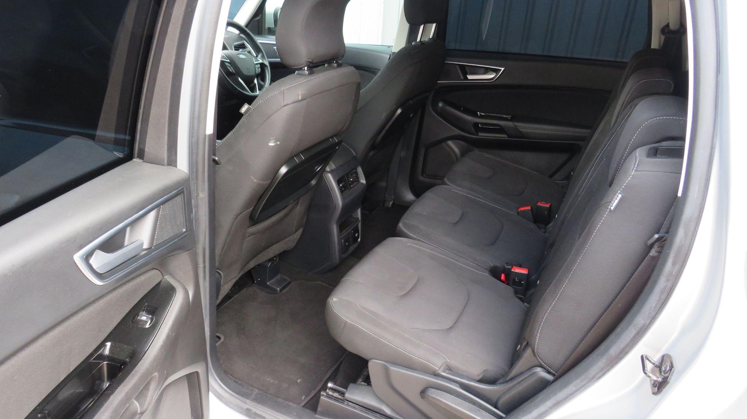 Used Ford S-Max 2019 for sale - 76936573: Photo 19