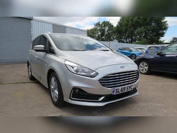 (69) - 2.0 EcoBlue Titanium Auto Euro 6 (s/s) 5dr