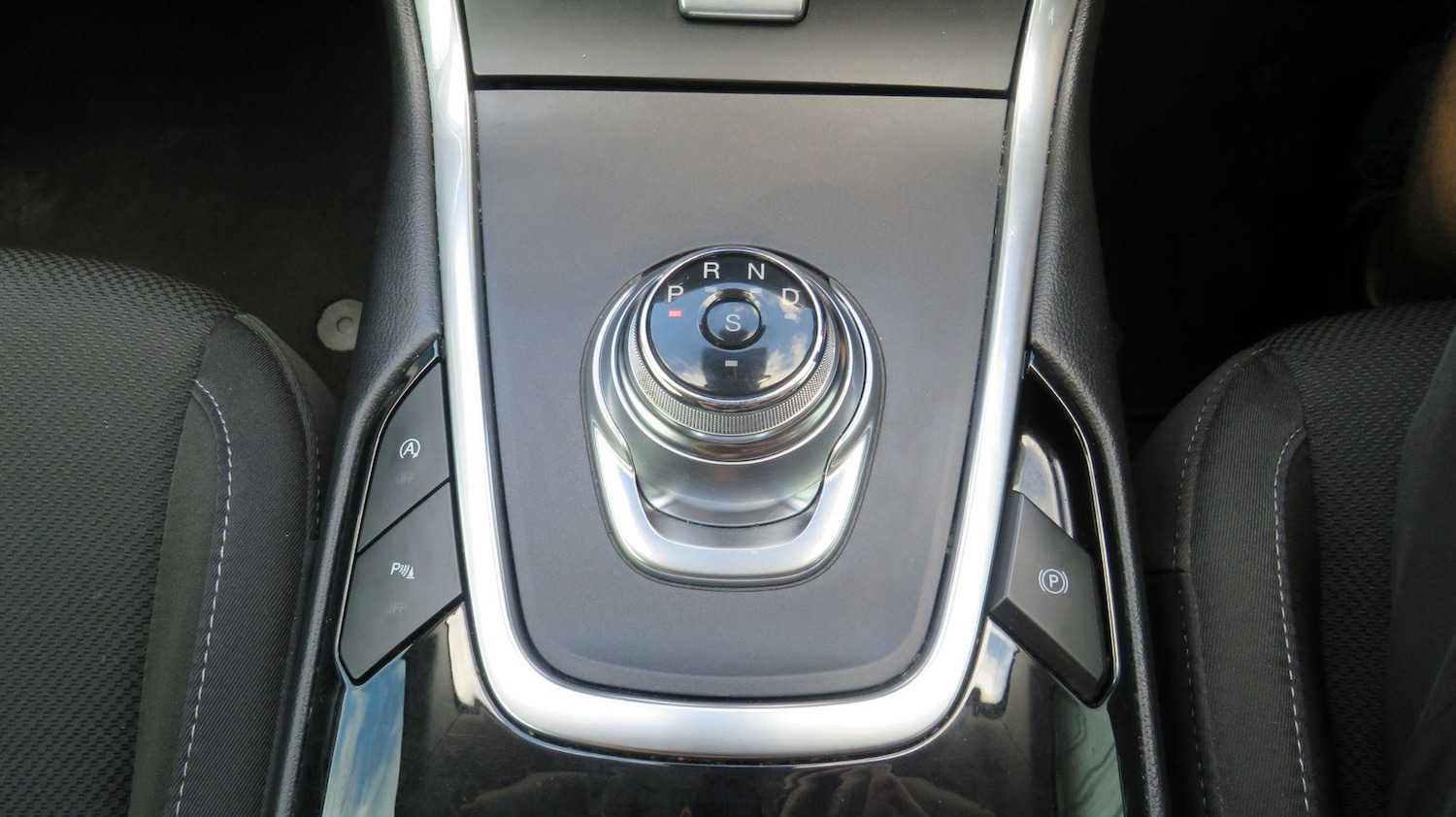 Used Ford S-Max 2019 for sale - 76936573: Photo 35