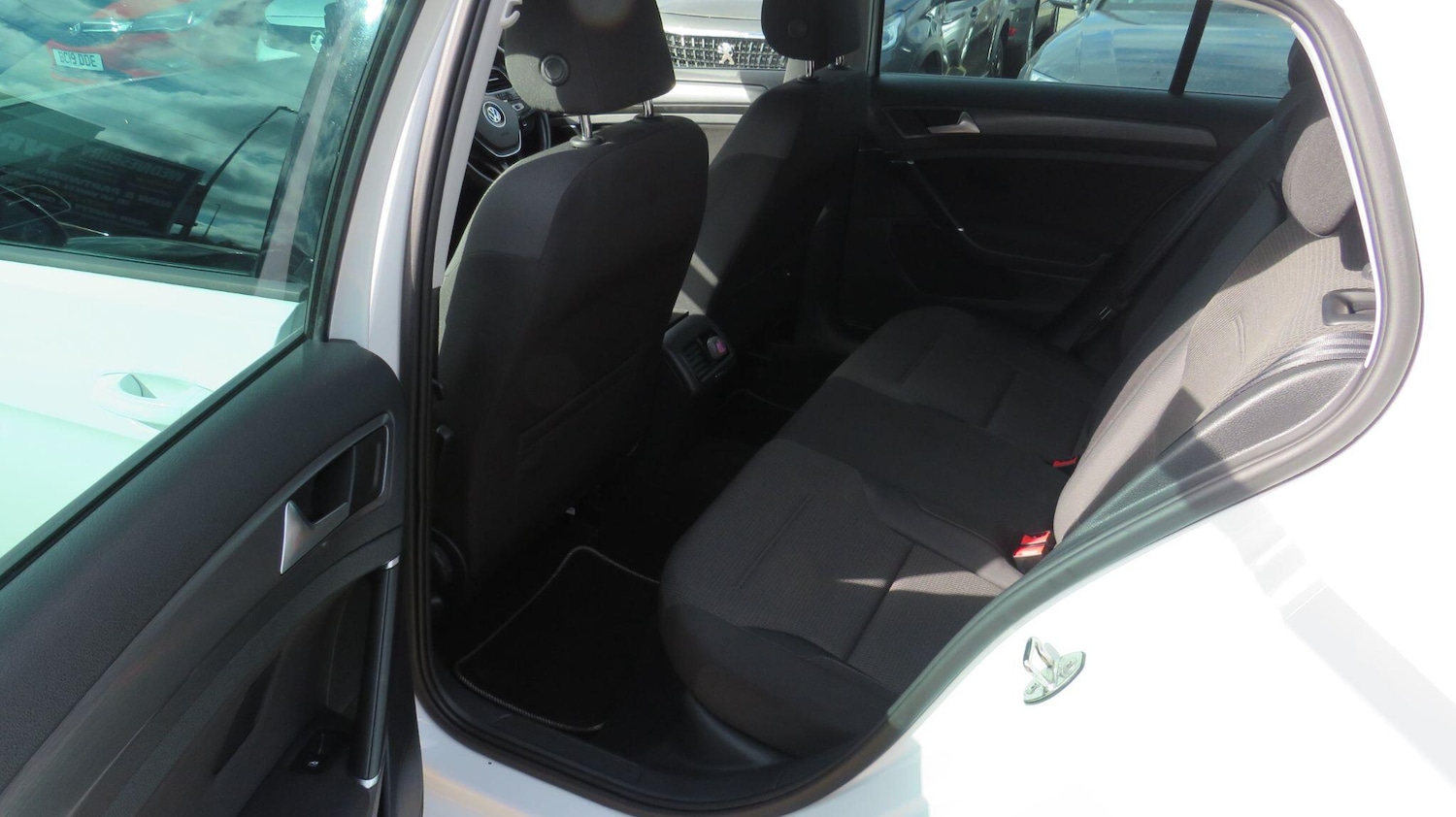 Used Volkswagen Golf 2019 for sale - 78204768: Photo 14