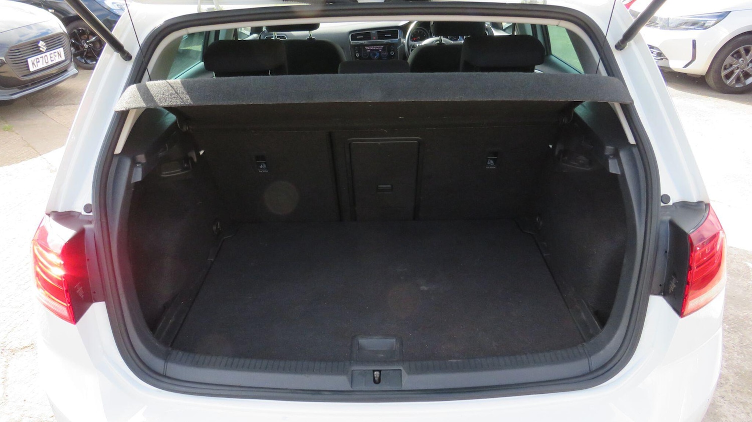 Used Volkswagen Golf 2019 for sale - 78204768: Photo 8