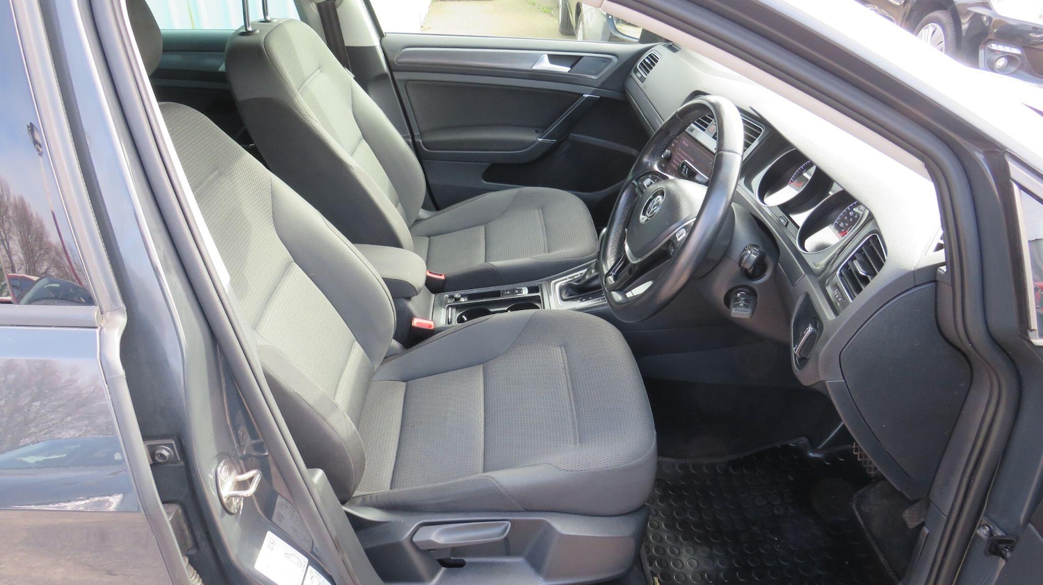 Used Volkswagen Golf for sale - 77808376: Photo 11