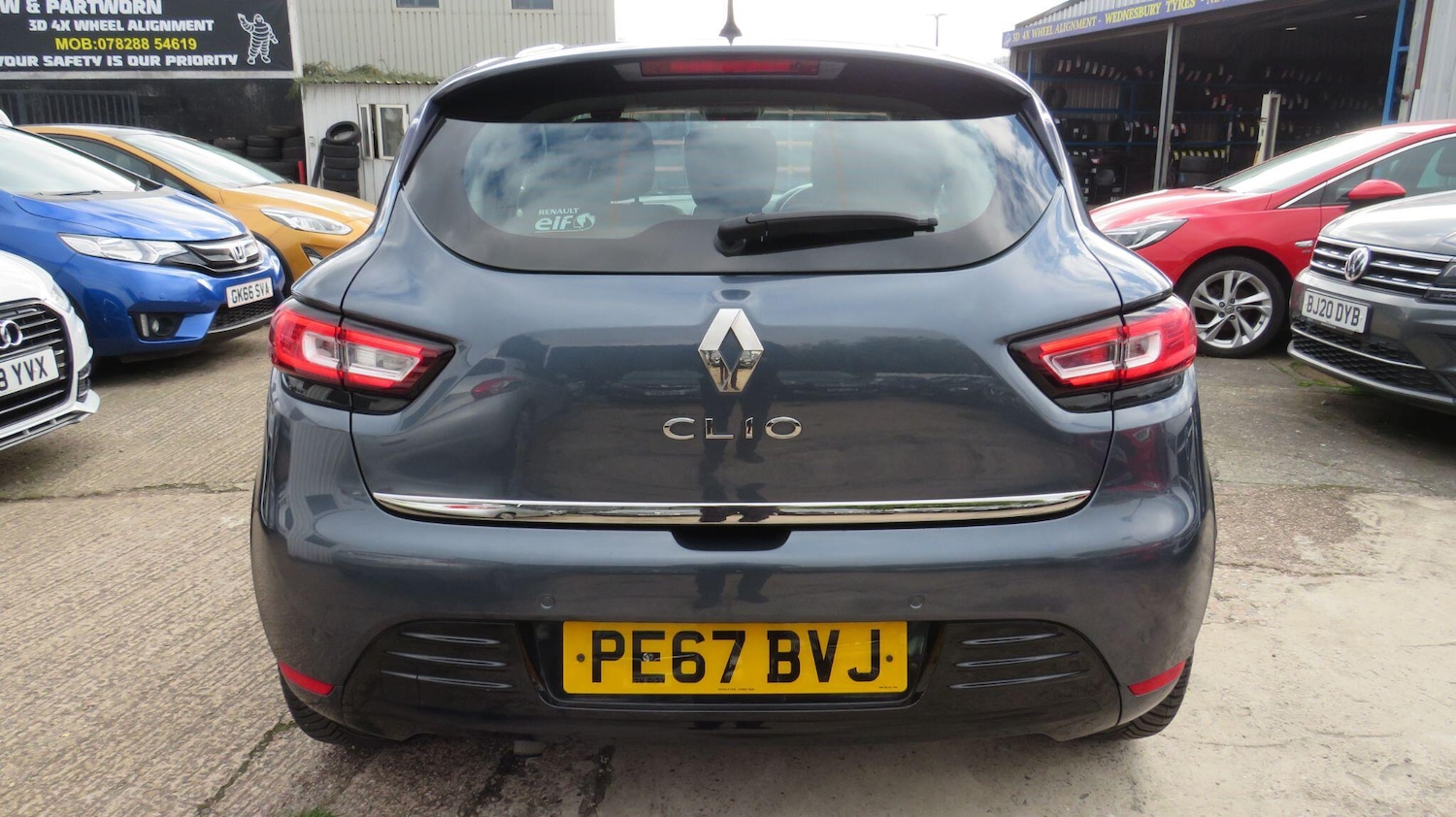Used Renault Clio 2017 for sale - 76371192: Photo 7