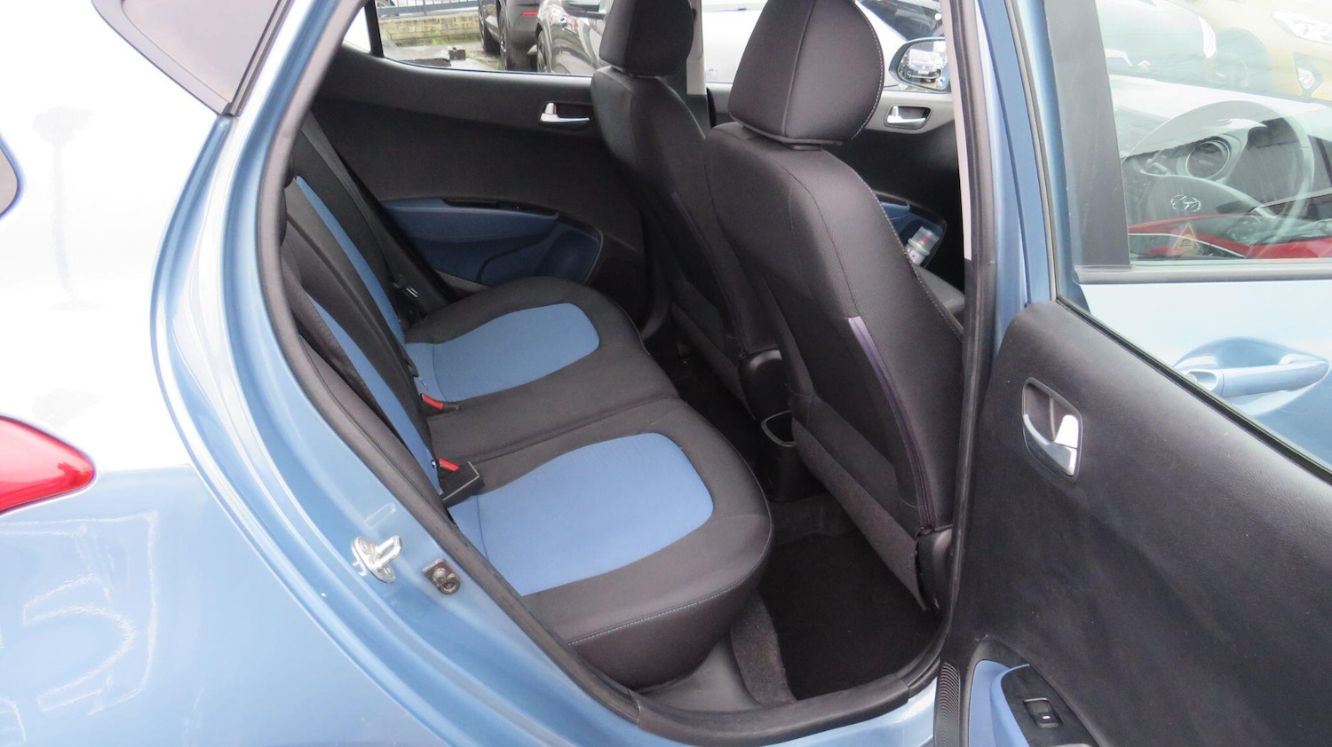 Used Hyundai i10 for sale - 77633120: Photo 13