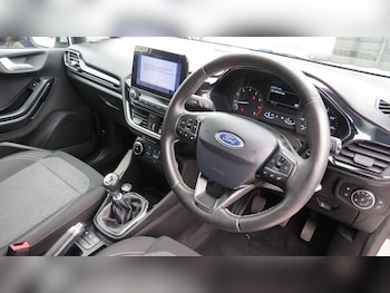 Used Ford Fiesta 2019 for sale - 76965536: Photo