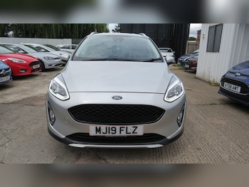Used Ford Fiesta 2019 for sale - 76965536: Photo